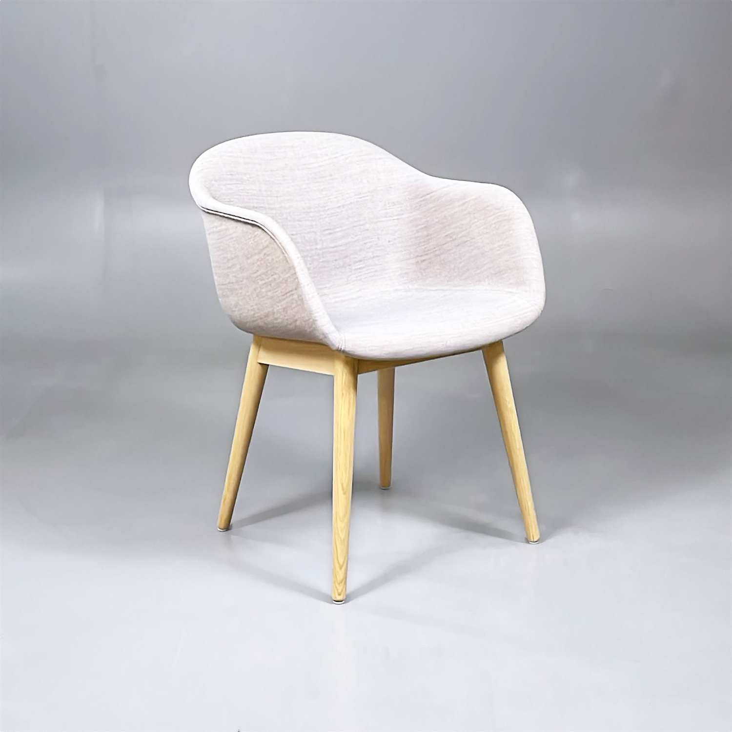 Huvudbild för Konferensstol Fiber Armchair