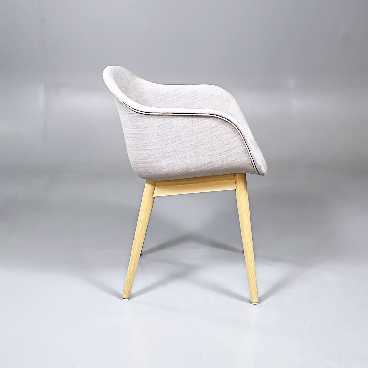Galleribild #2 för Konferensstol Fiber Armchair