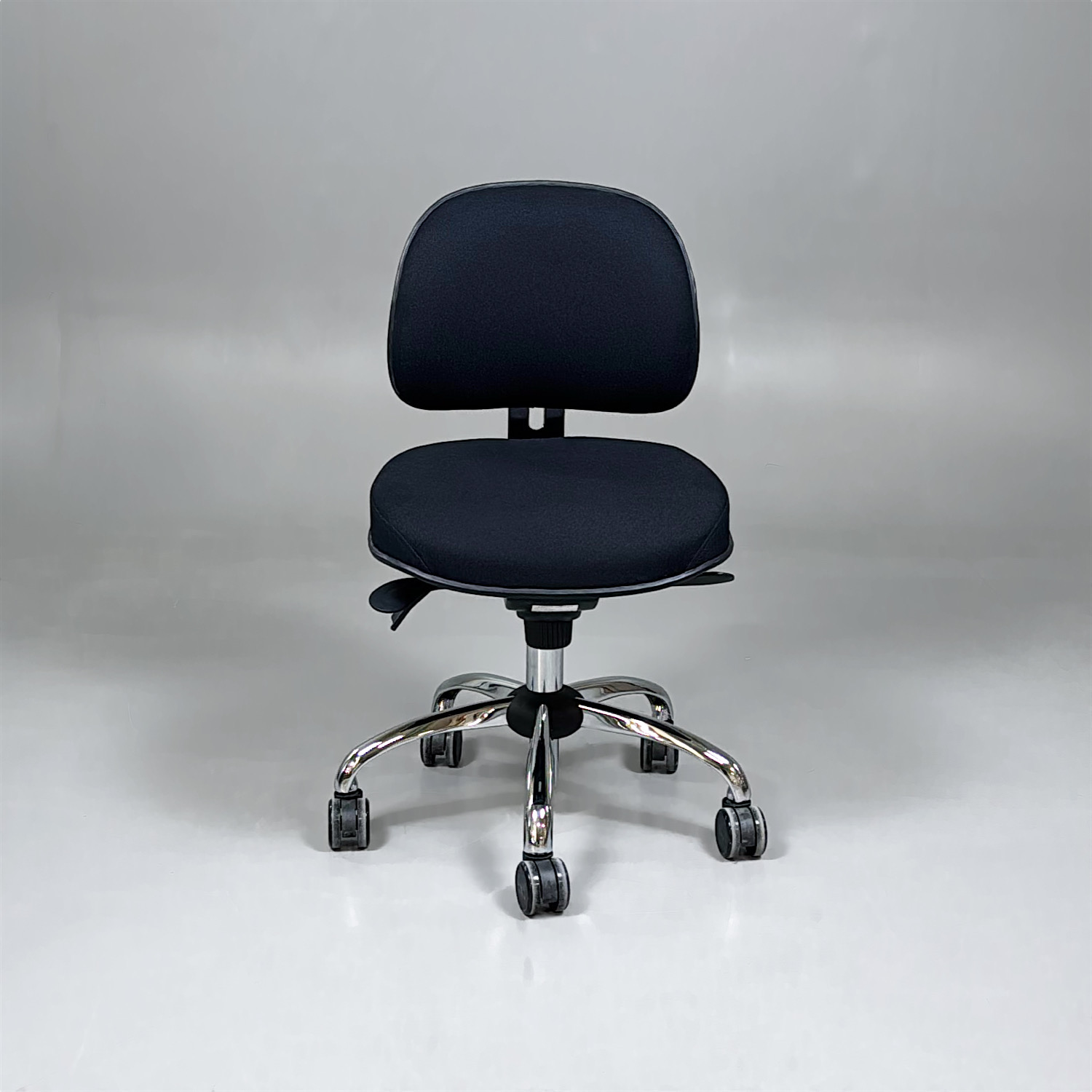 Galleribild #5 för Kontorsgrupp 10 personer – Webbkampanj