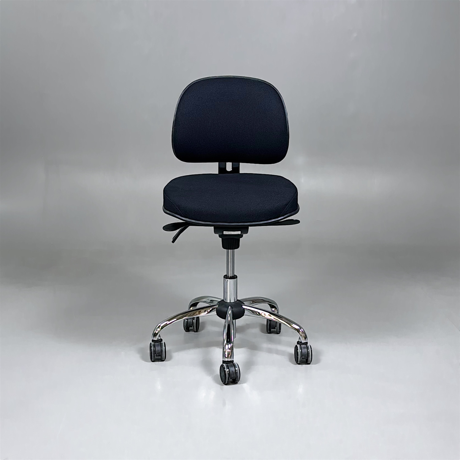 Galleribild #8 för Kontorsgrupp 10 personer – Webbkampanj