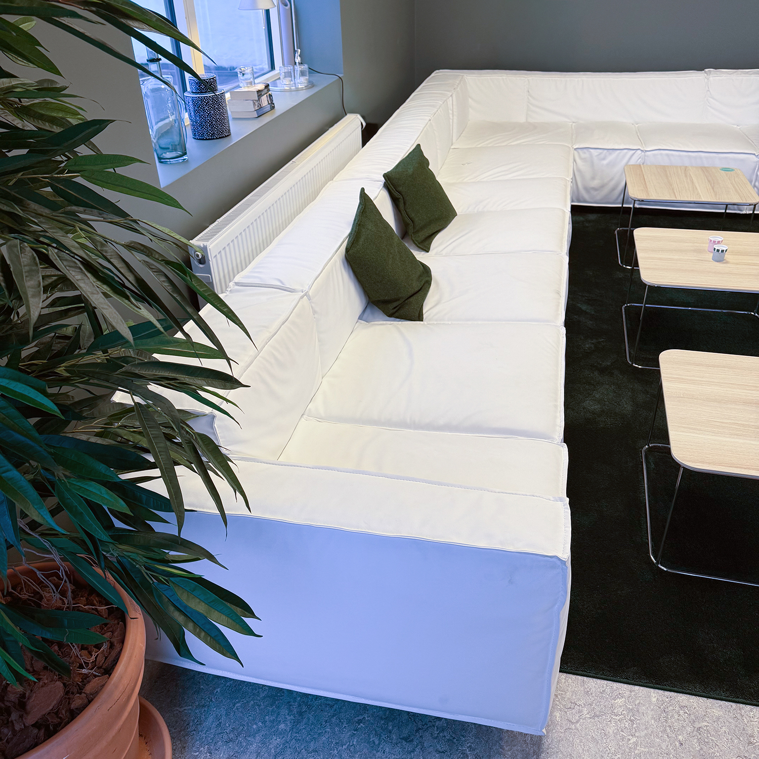 Galleribild #1 för Hörnsoffa Boxplay