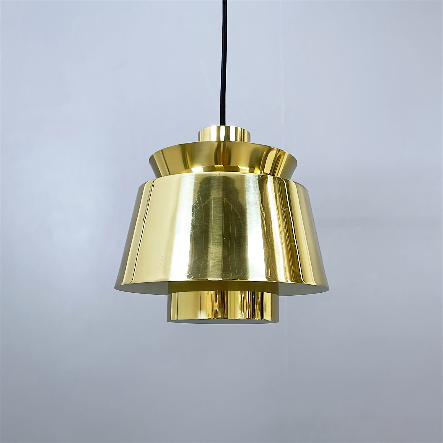 Taklampa Utzon JU1