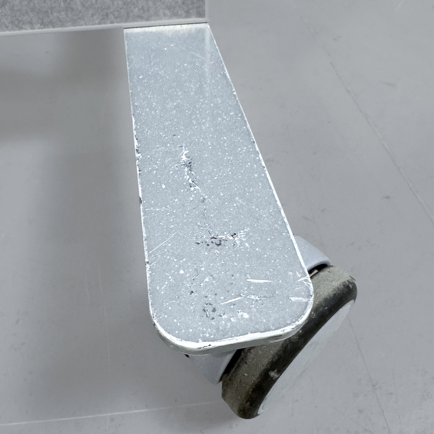 Galleribild #5 för Mobil skrivtavla Alumi Kombi Dot Dubbel 1200mm