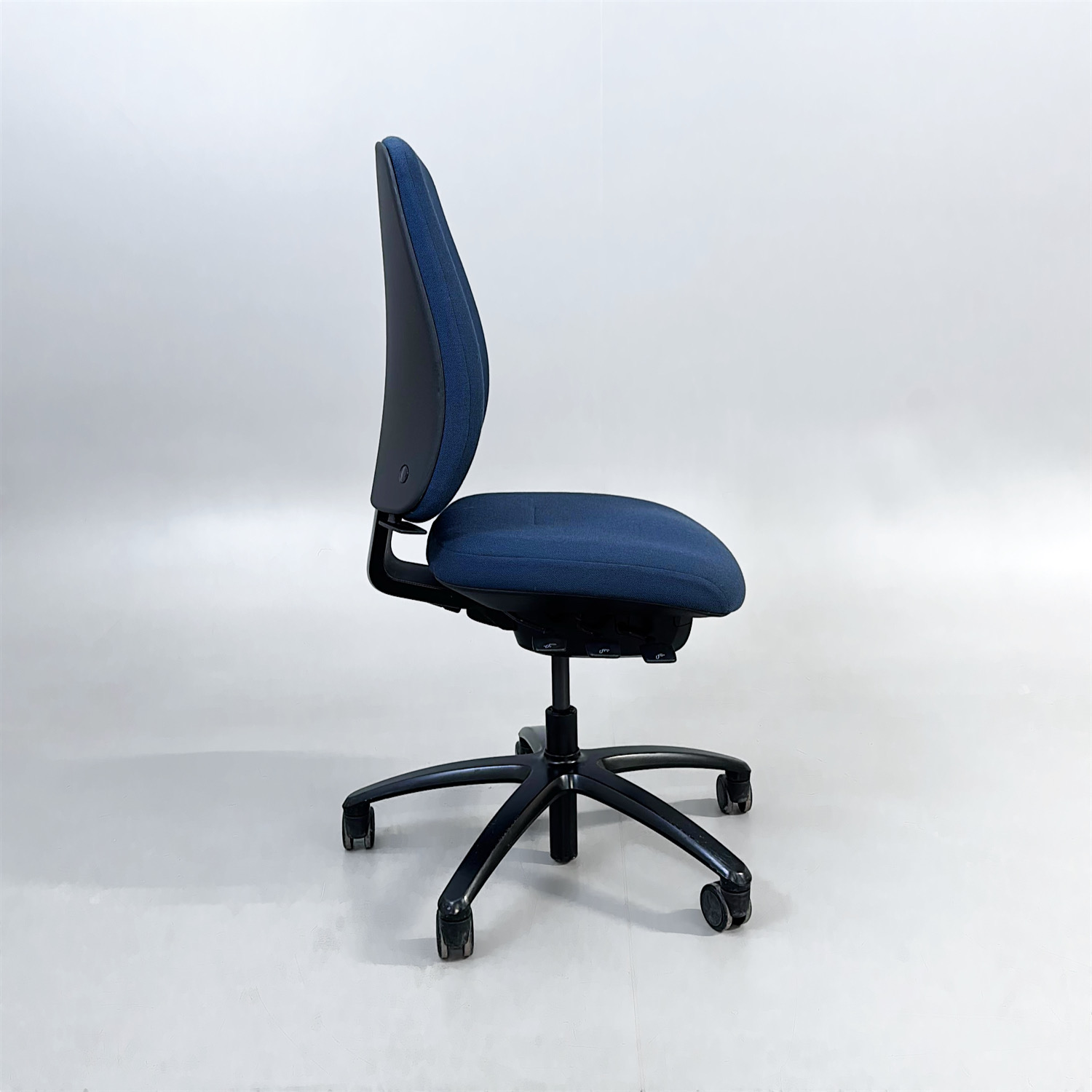 Galleribild #2 för Kontorsstol Logic 200