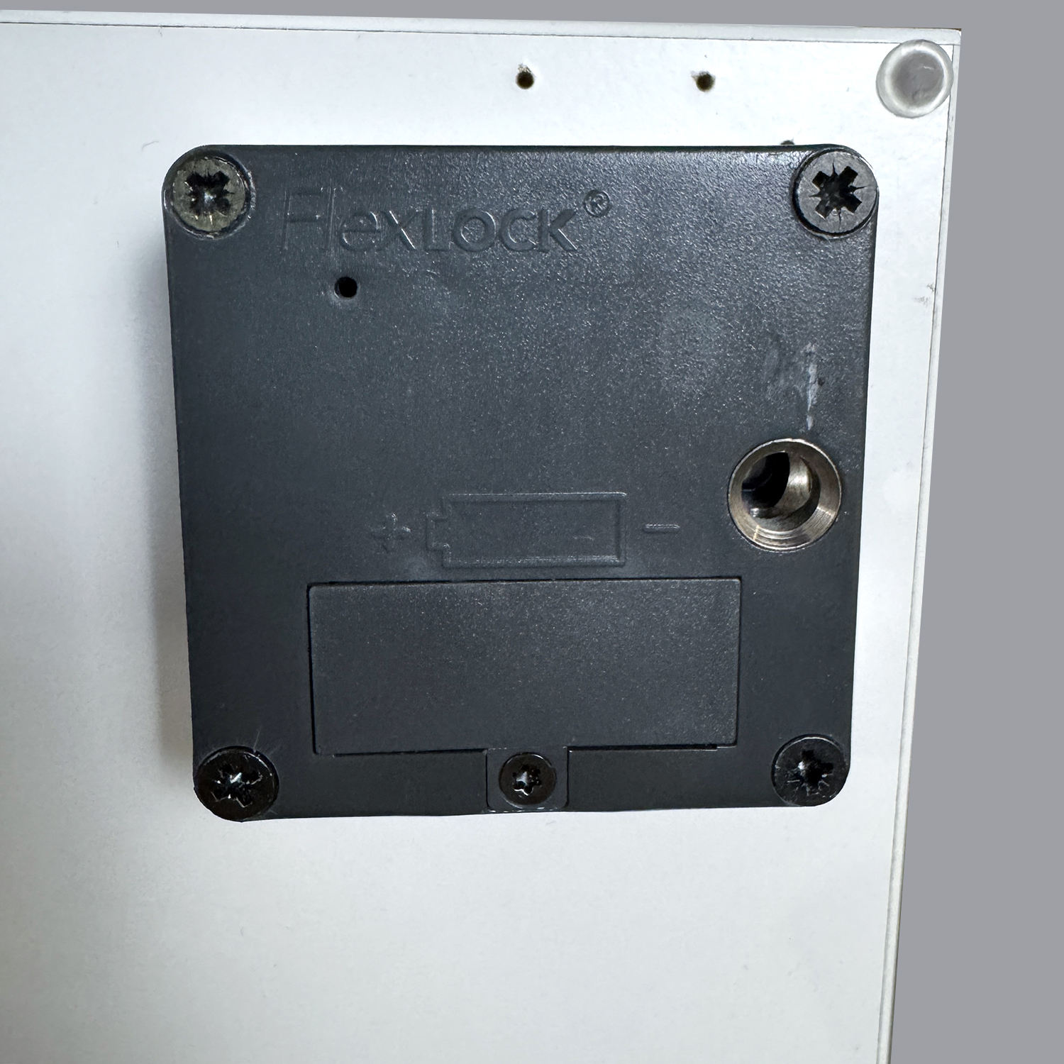 Galleribild #4 för Personalskåp RFID-lås 9 luckor