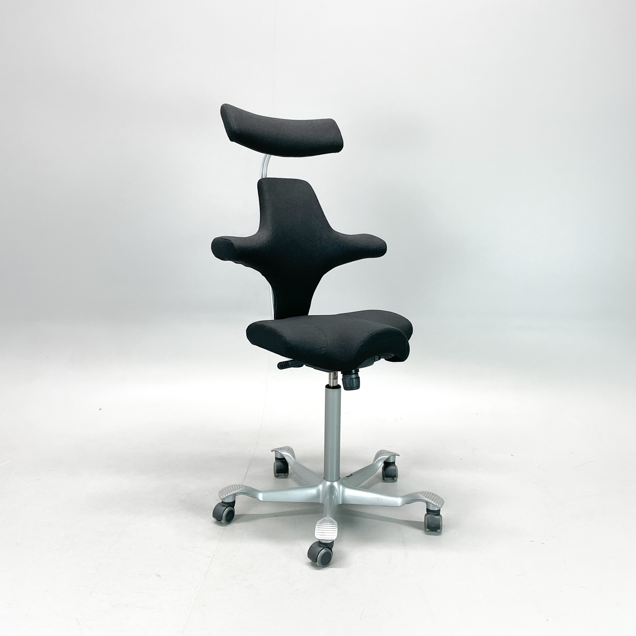 Kontorsstol Capisco 8107