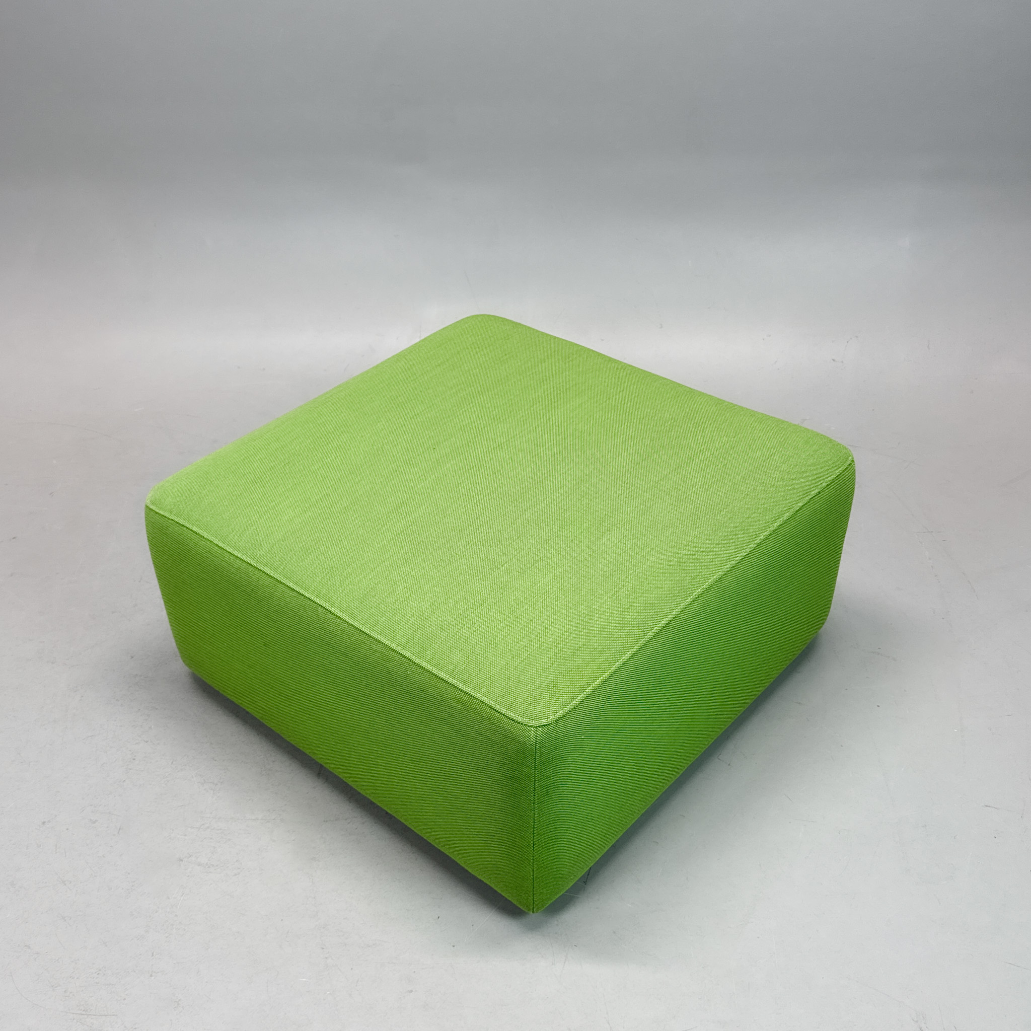 Galleribild #3 för Sittpuff Mags Ottoman