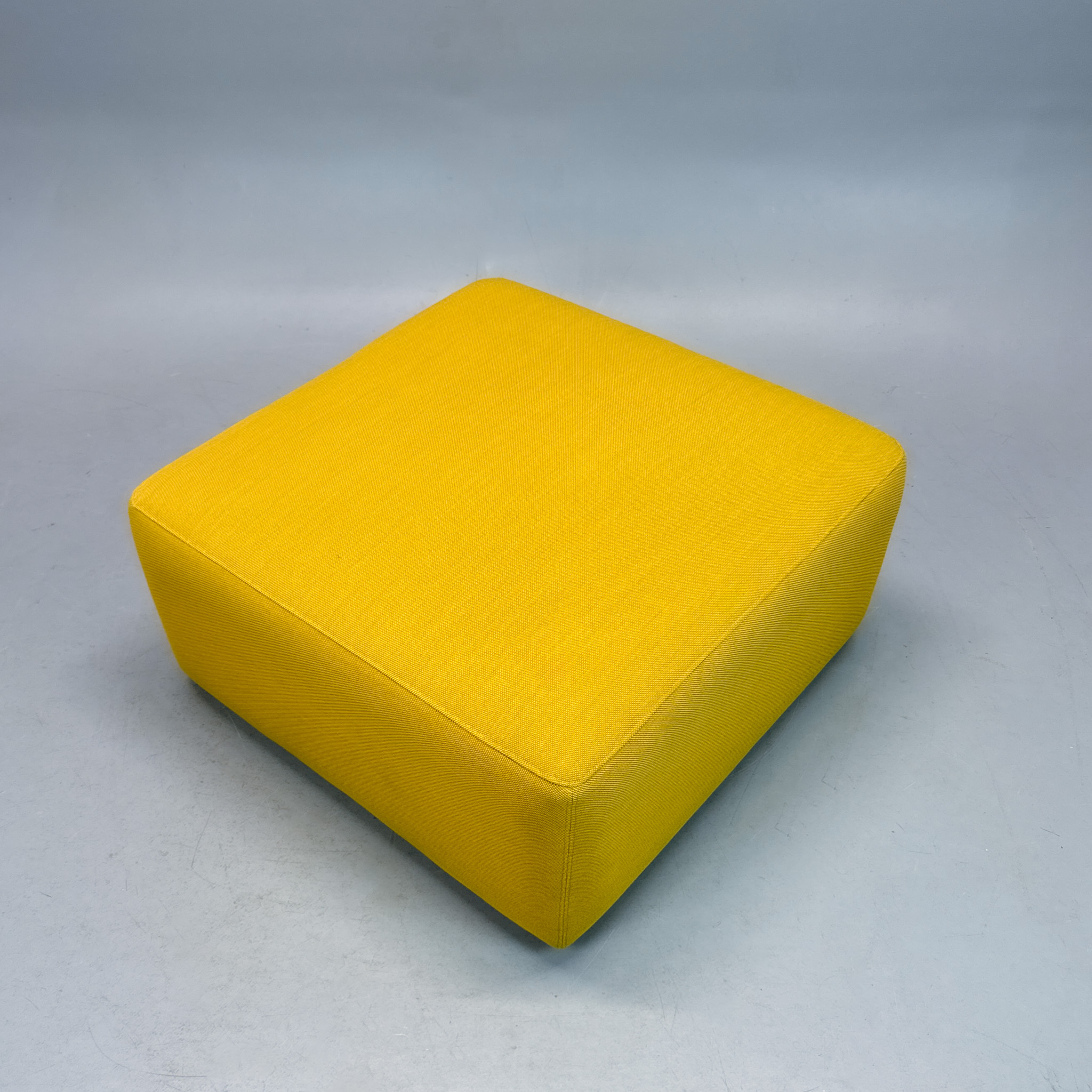 Galleribild #2 för Sittpuff Mags Ottoman XS