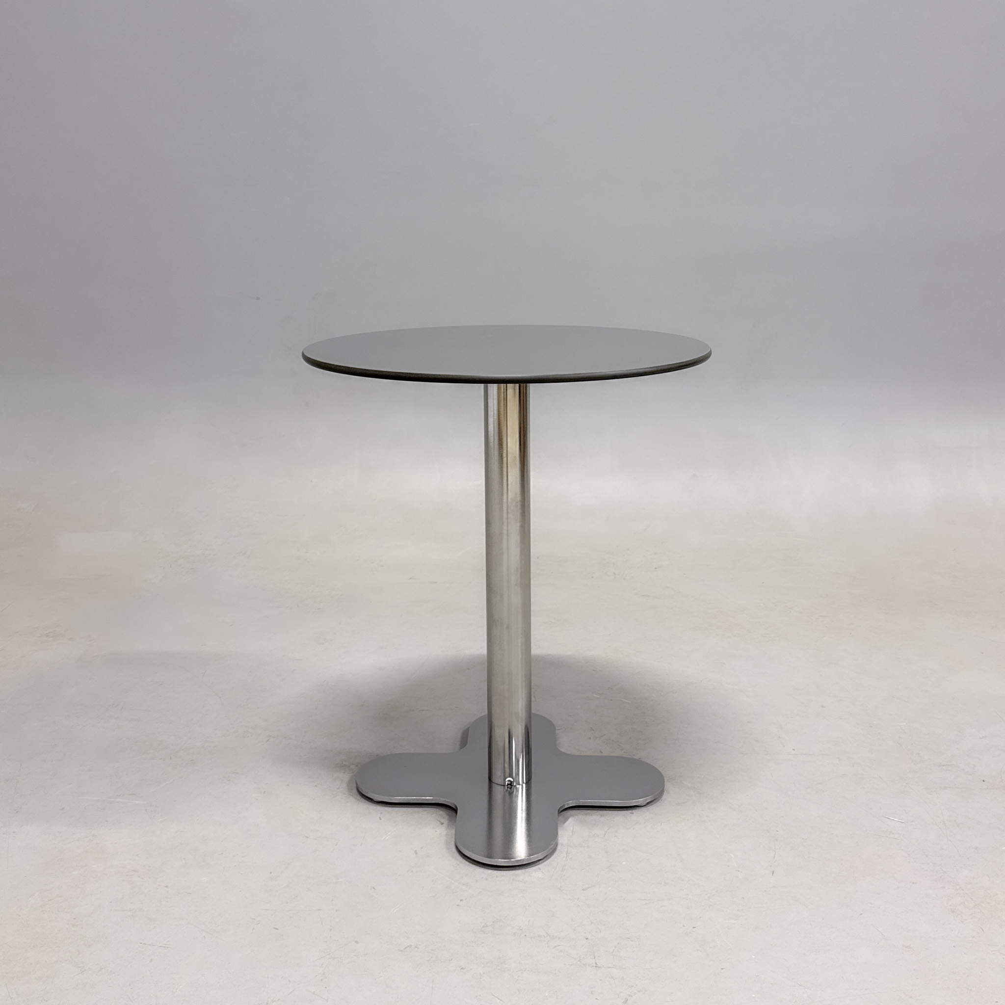 Galleribild #2 för Cafébord Bit Ø600mm