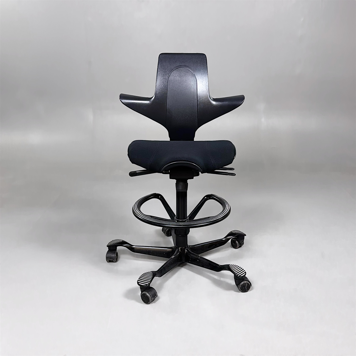 Galleribild #1 för Sadelstol Capisco Puls 8020