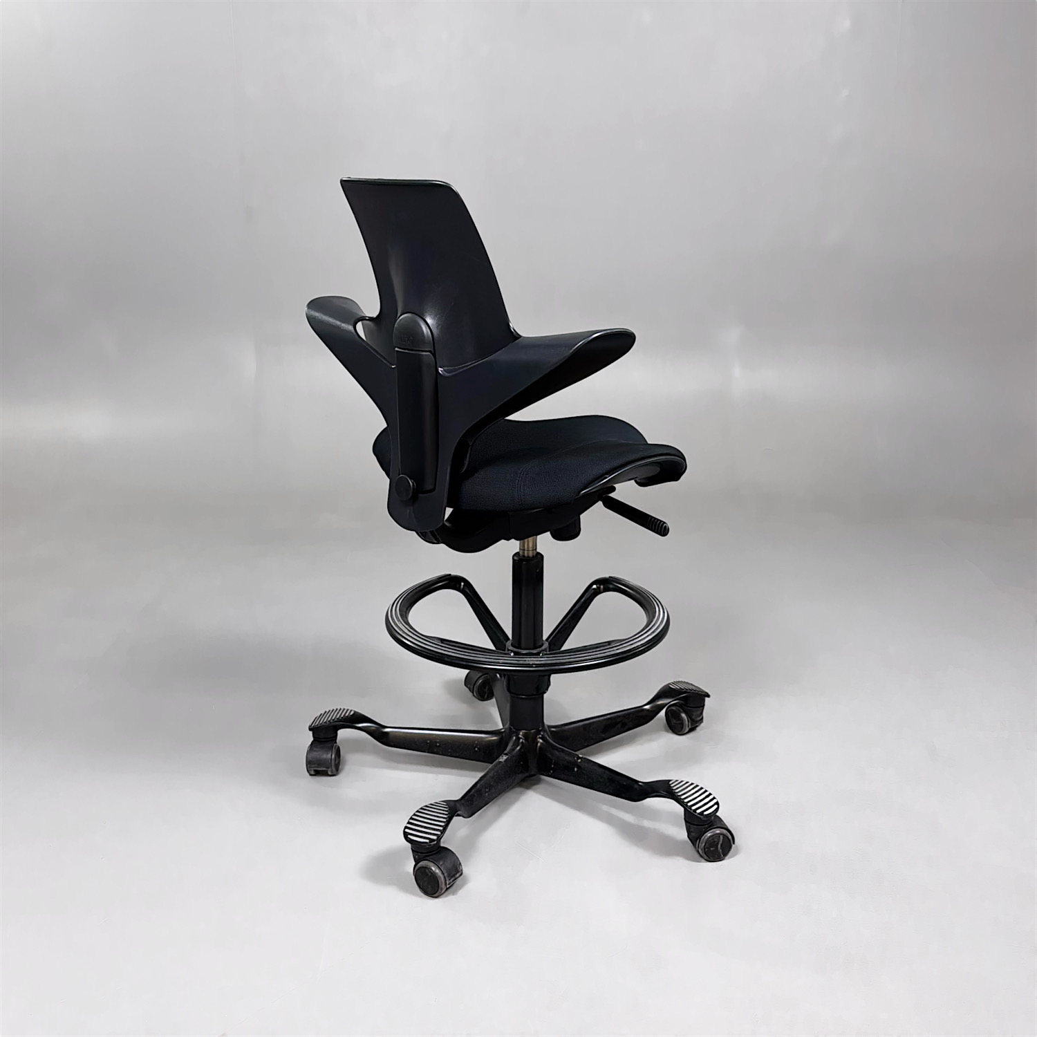 Galleribild #3 för Sadelstol Capisco Puls 8020