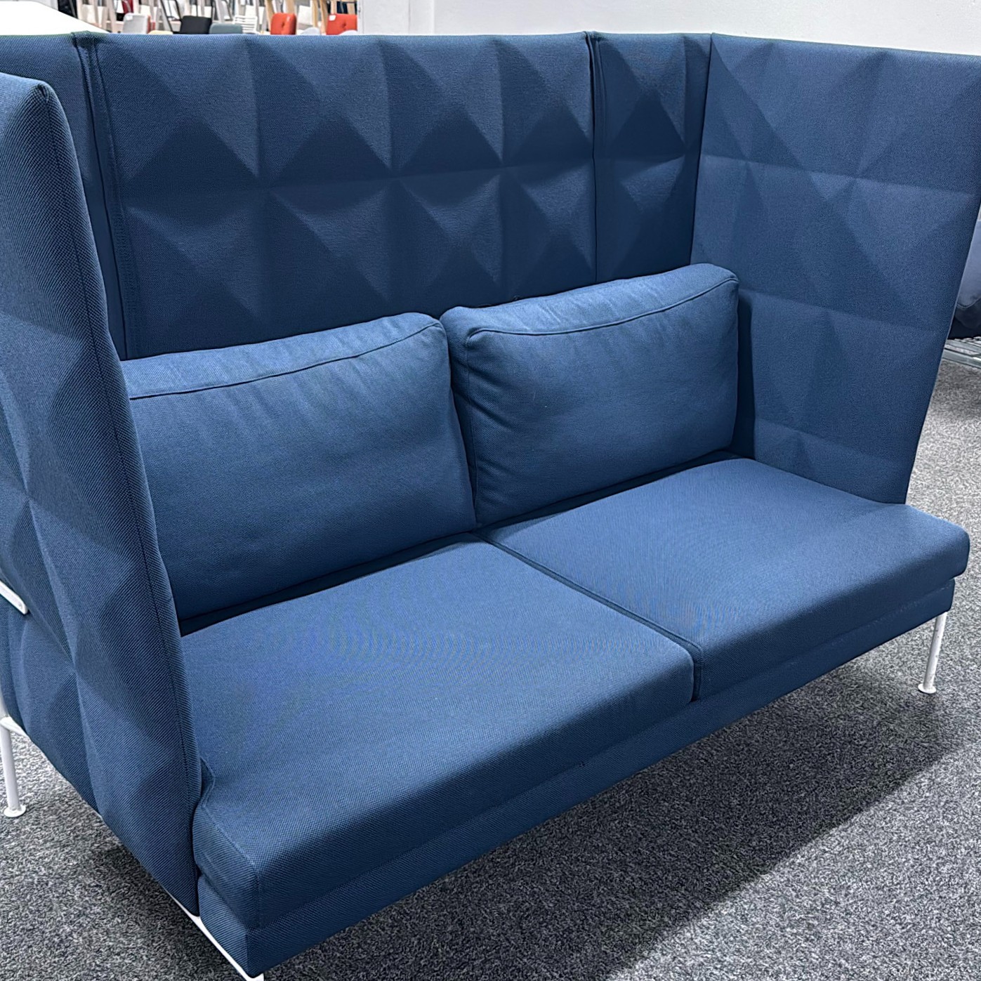 Galleribild #2 för Tyst Soffa Resolve
