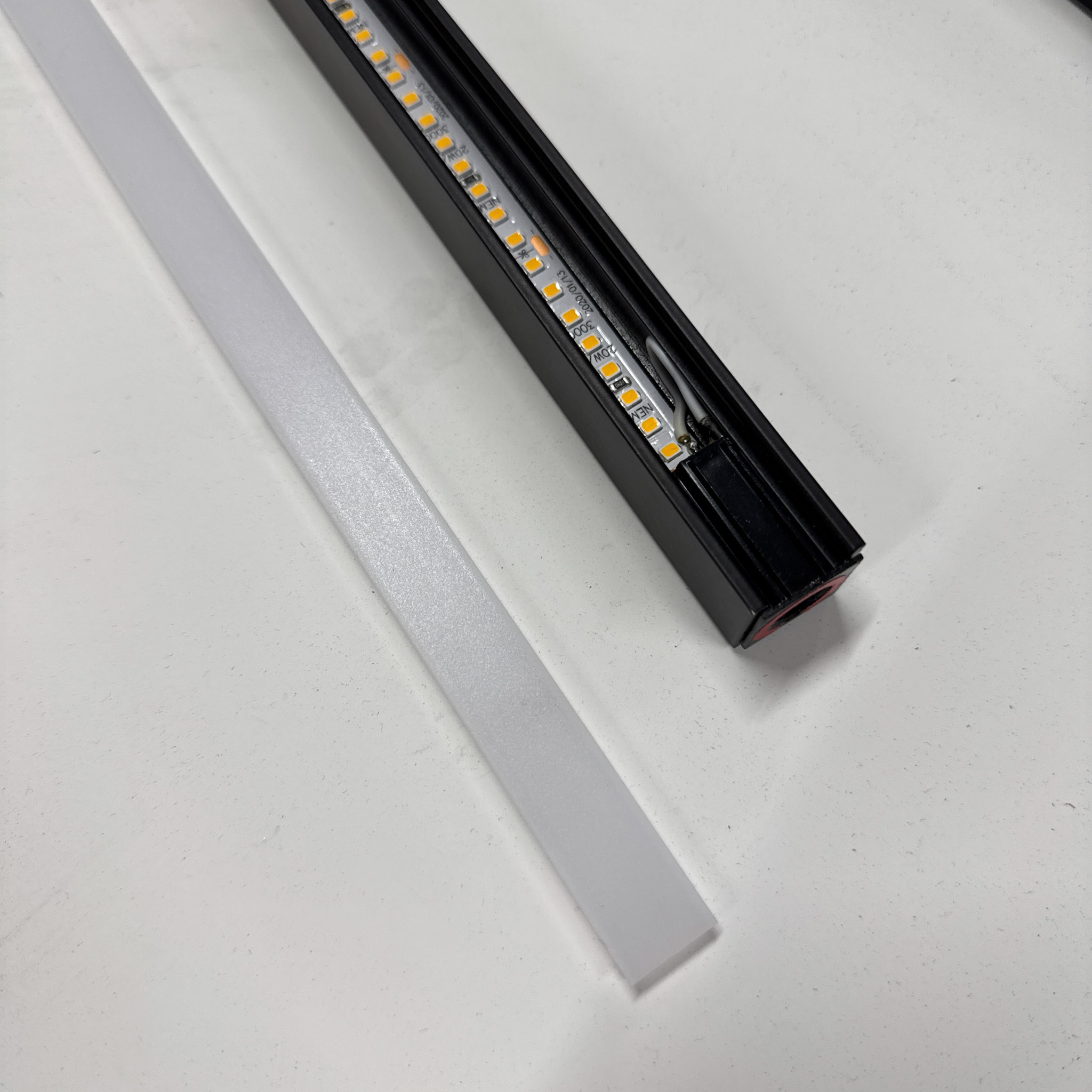 Galleribild #2 för Taklampa Linescapes 1300mm