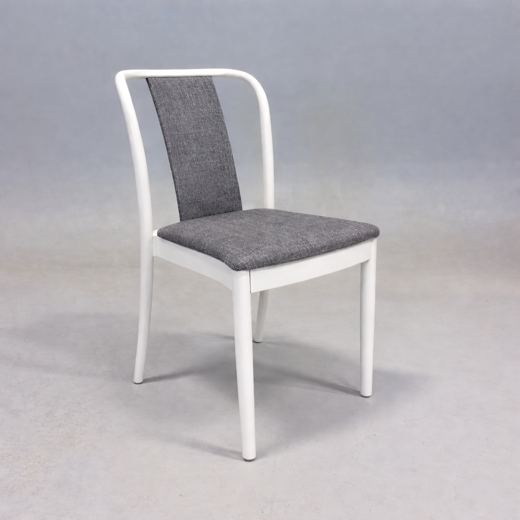Galleribild #1 för Caféstol Gemla Omklädd och Omlackerad