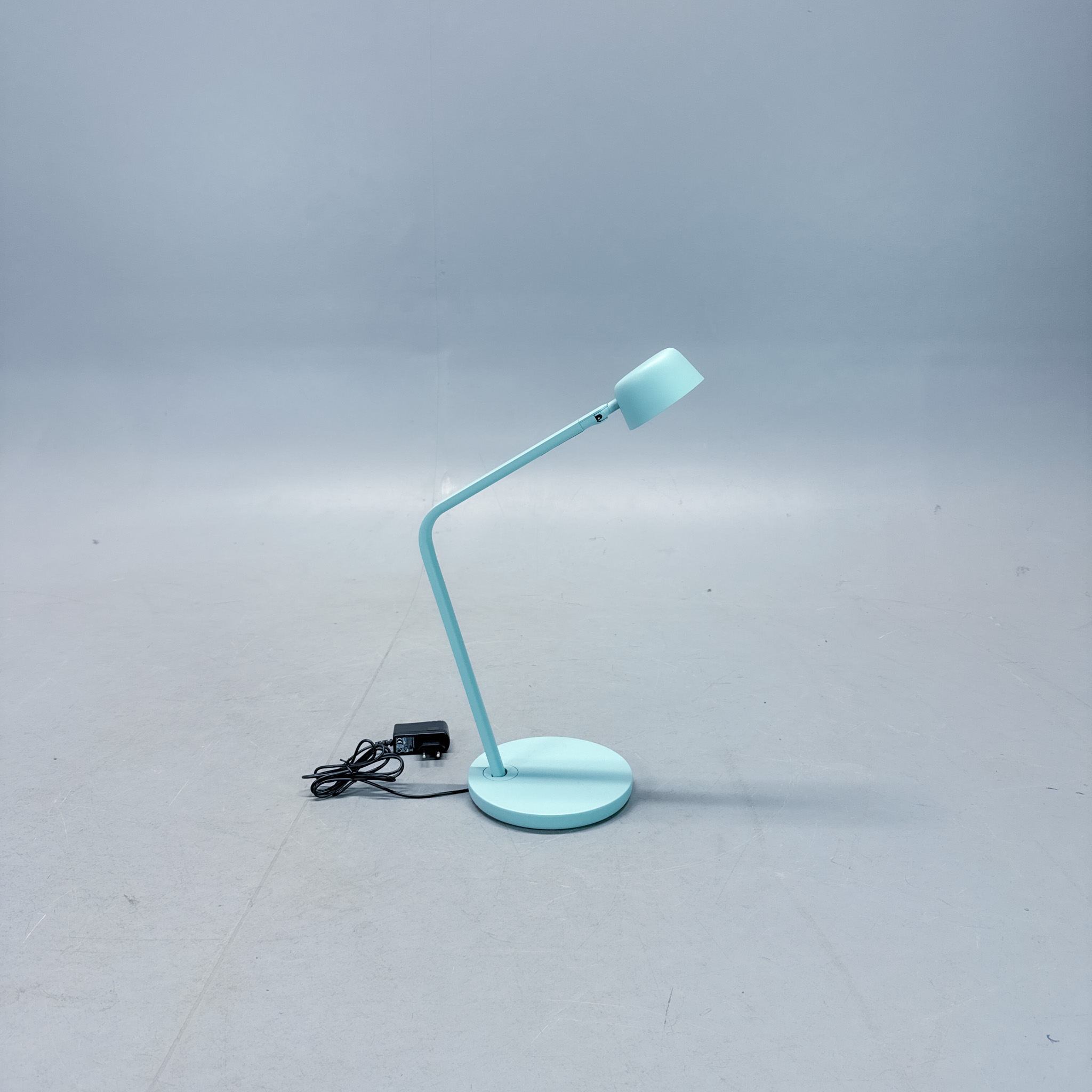 Galleribild #2 för Skrivbordslampa Motus