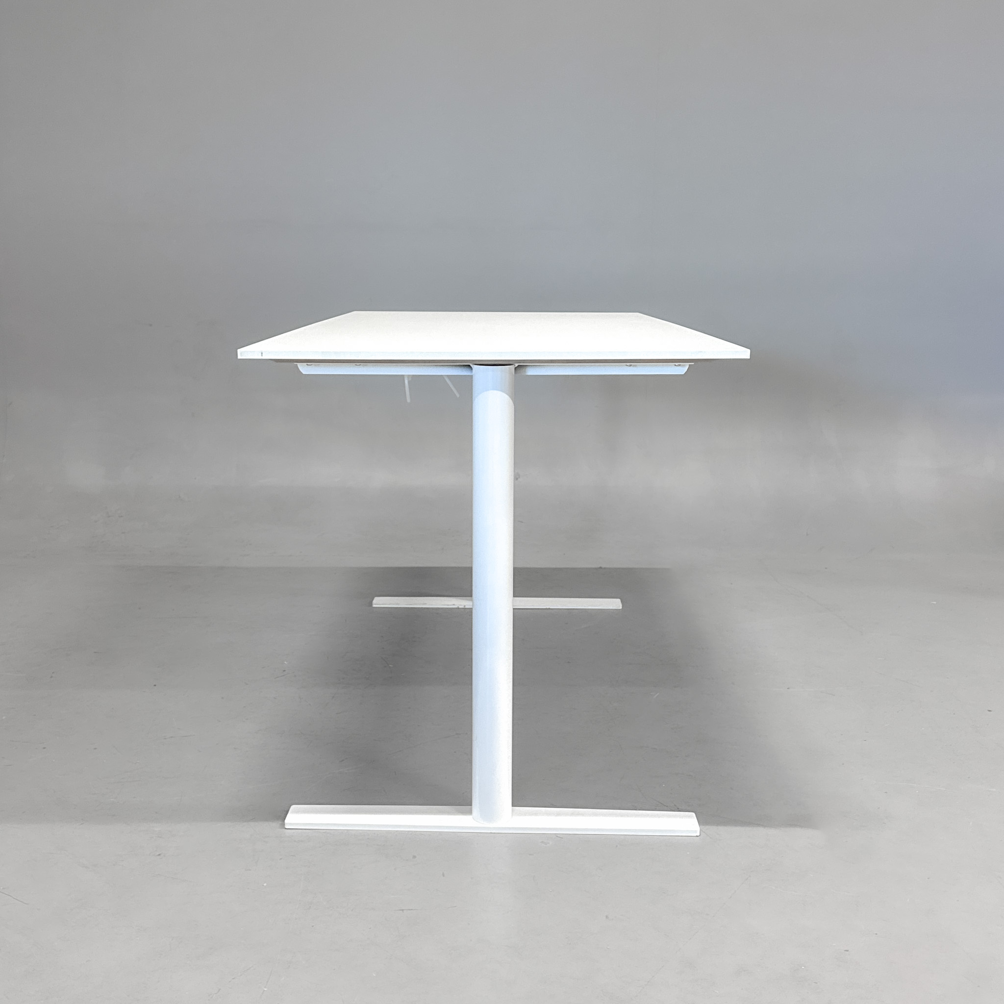 Galleribild #3 för Konferensbord Ceasar T 1400mm