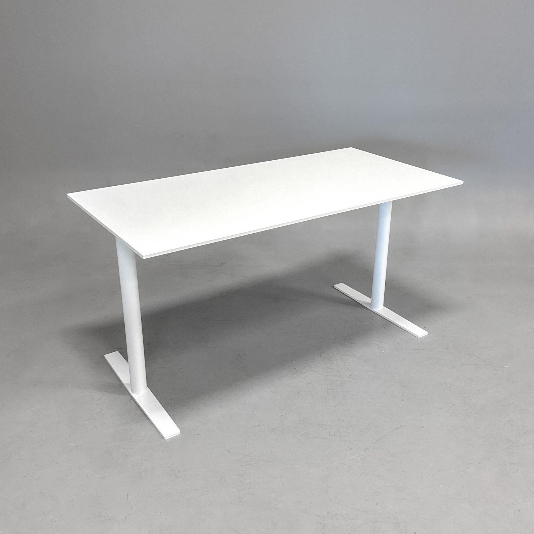 Galleribild #2 för Konferensbord Ceasar T 1400mm