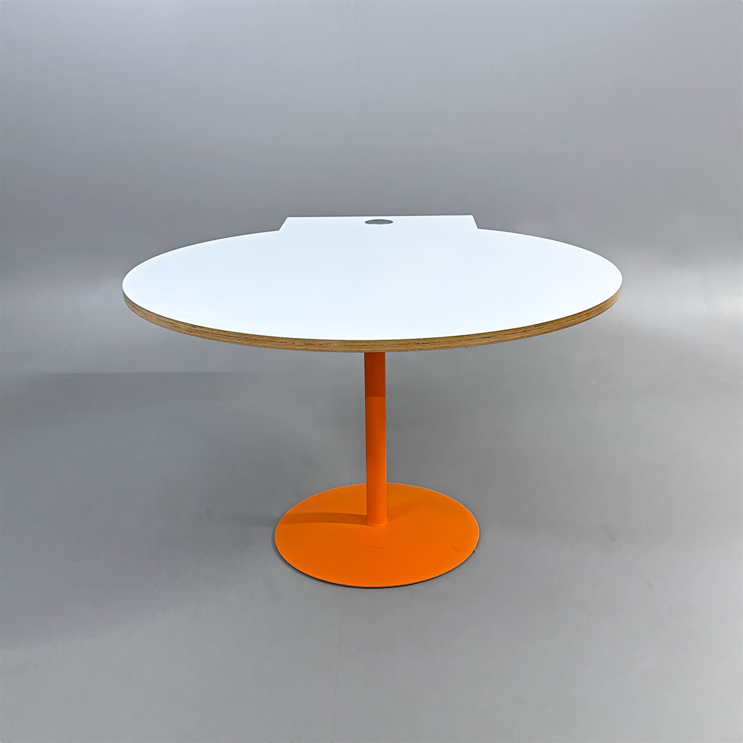 Galleribild #1 för Konferensbord 1200x1340mm