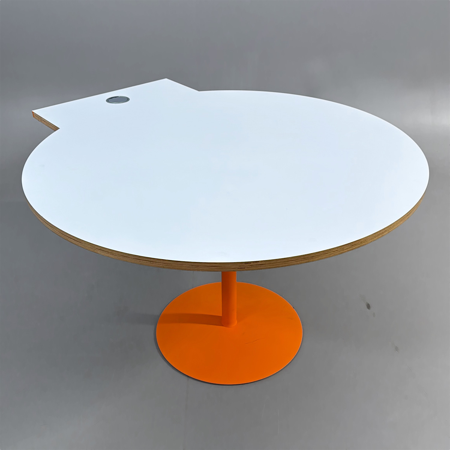 Galleribild #2 för Konferensbord 1200x1340mm