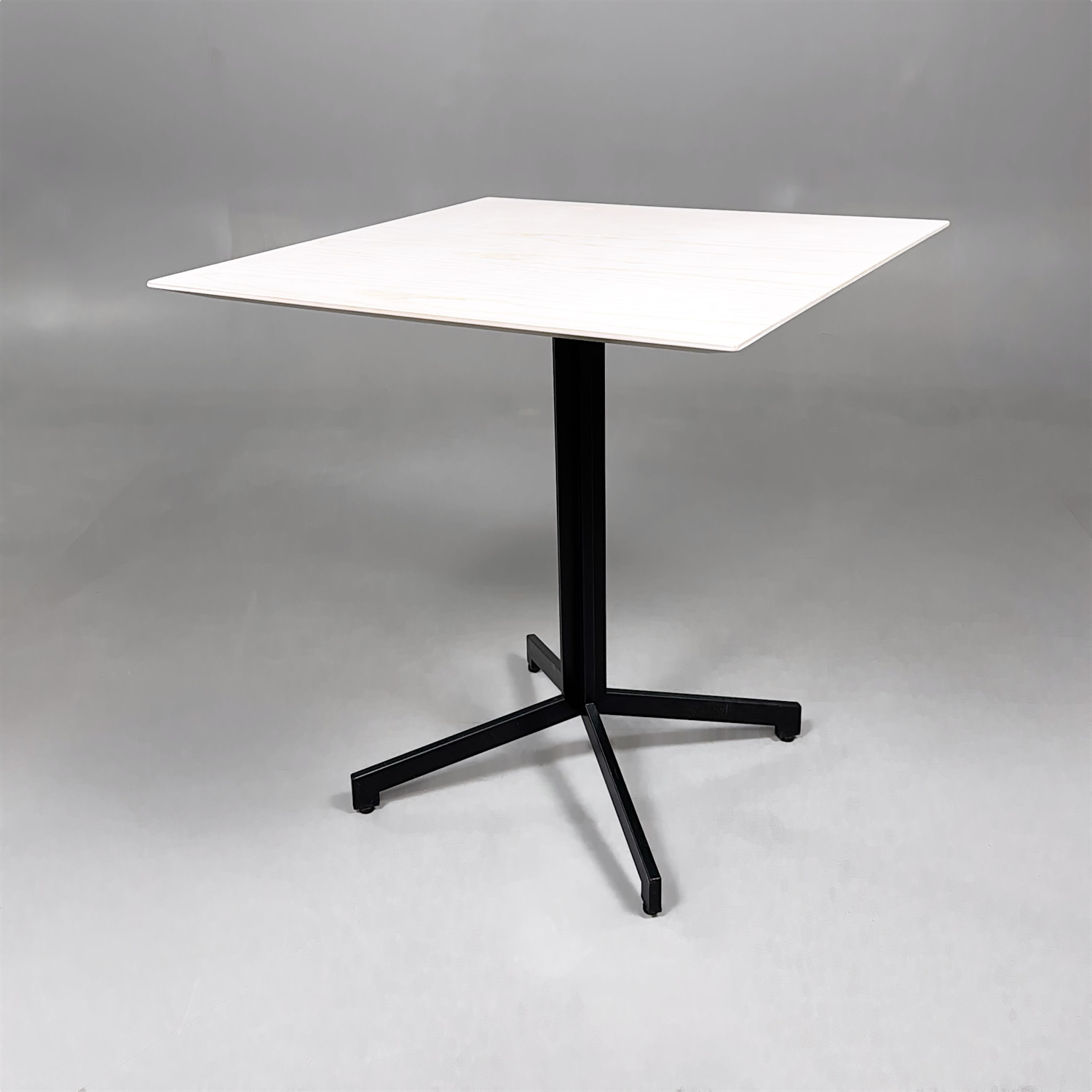 Cafébord Madison 700x700mm