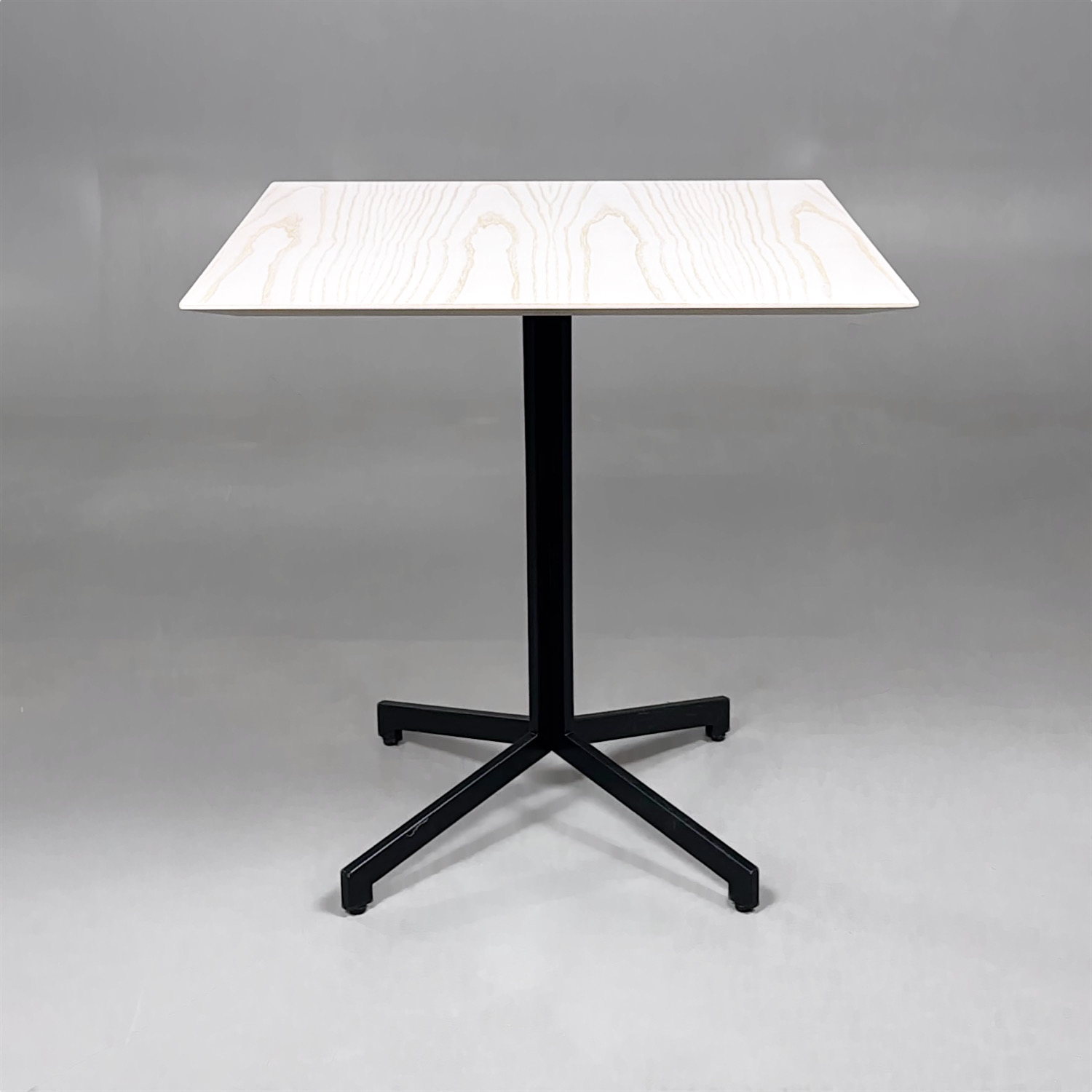 Galleribild #1 för Cafébord Madison 700x700mm