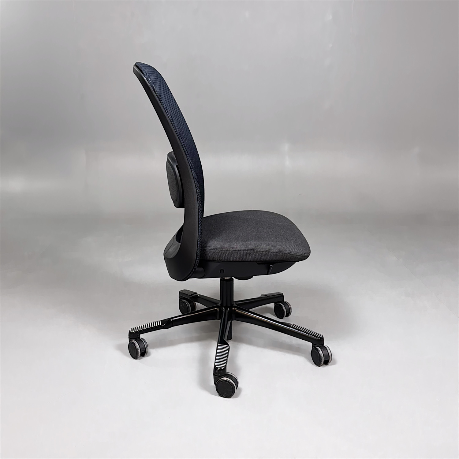 Galleribild #2 för Kontorsstol Sofi Mesh 7500