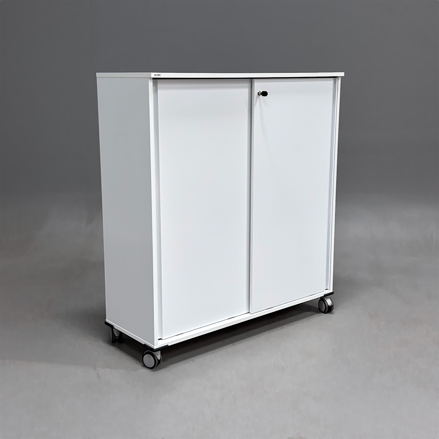 Skjutdörrskåp Reflect