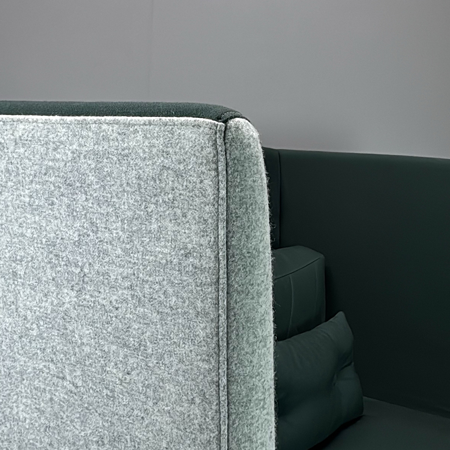 Galleribild #3 för Tyst soffa MySpace