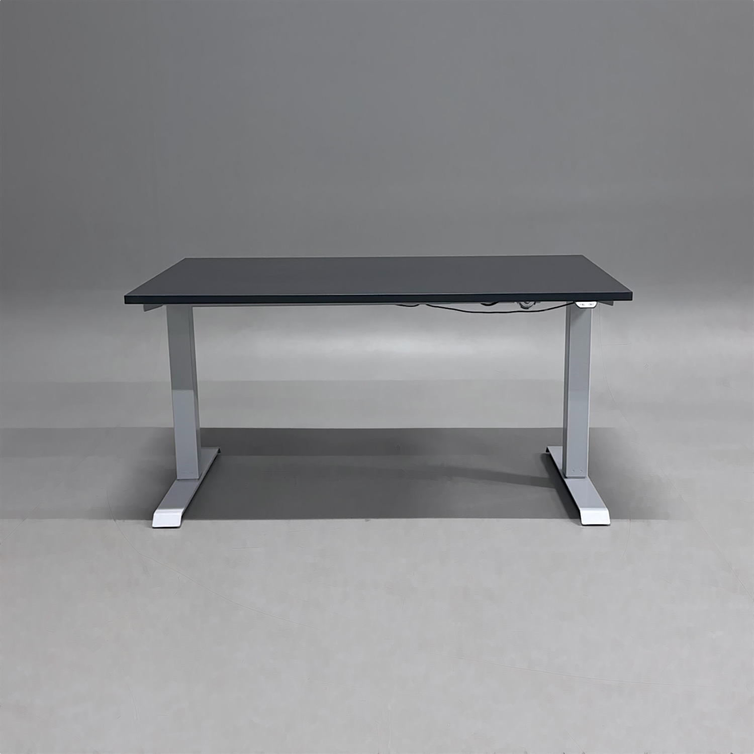 Galleribild #1 för Höj- och sänkbart skrivbord 1400mm
