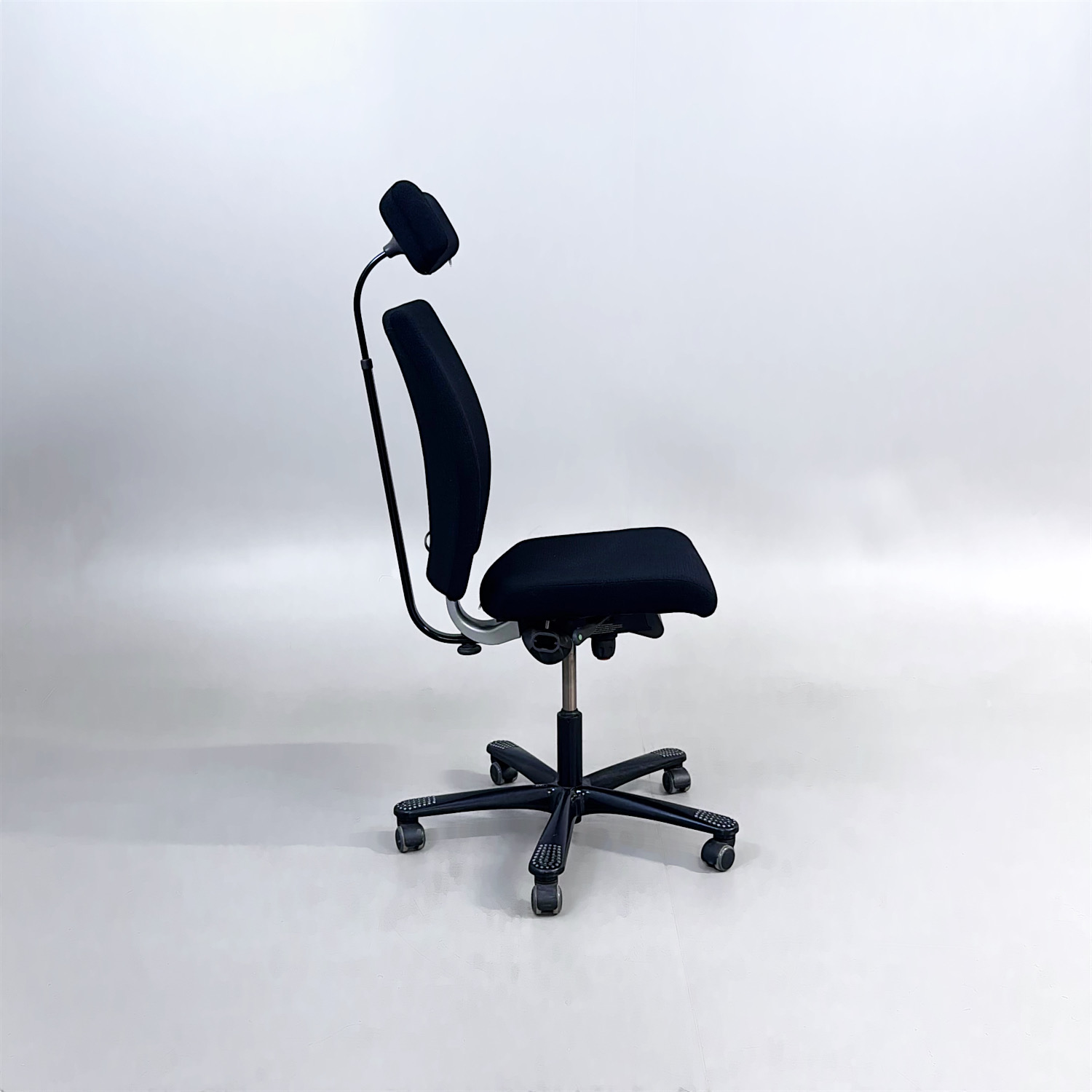 Galleribild #2 för Kontorsstol H04