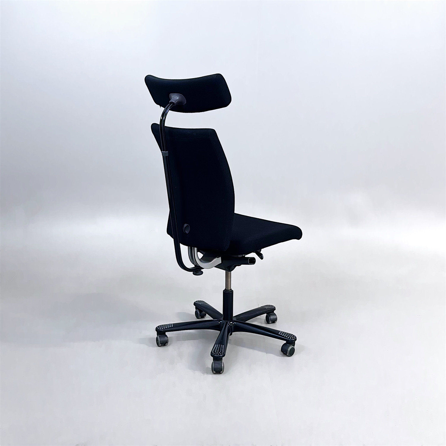 Galleribild #3 för Kontorsstol H04