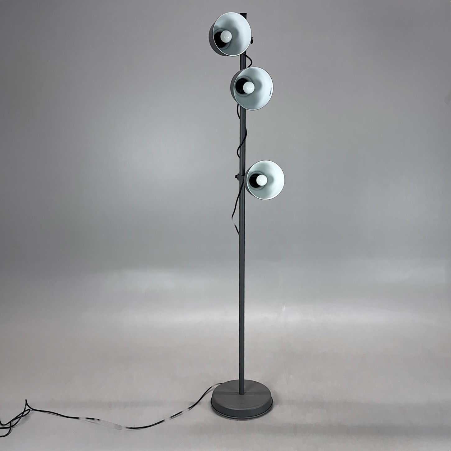 Galleribild #4 för Golvlampa Hektar 3-spot