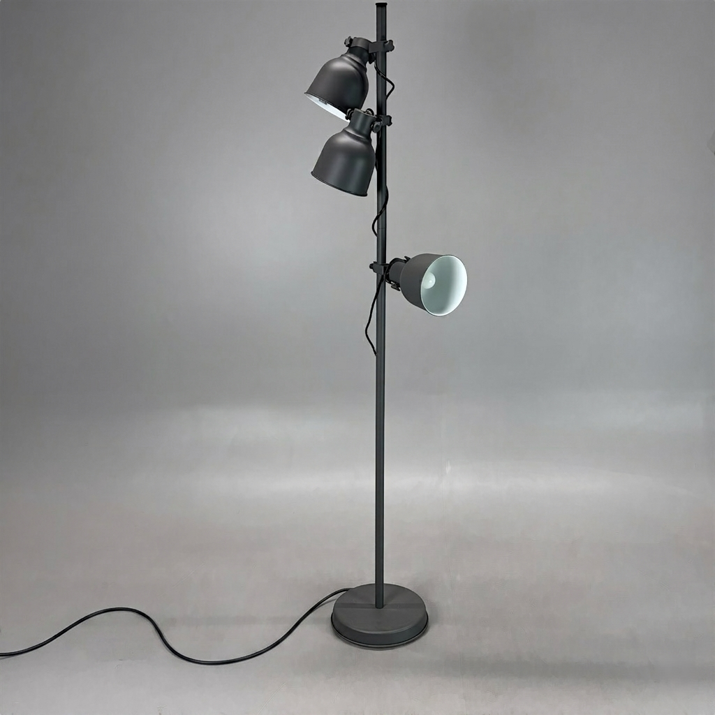 Golvlampa Hektar 3-spot