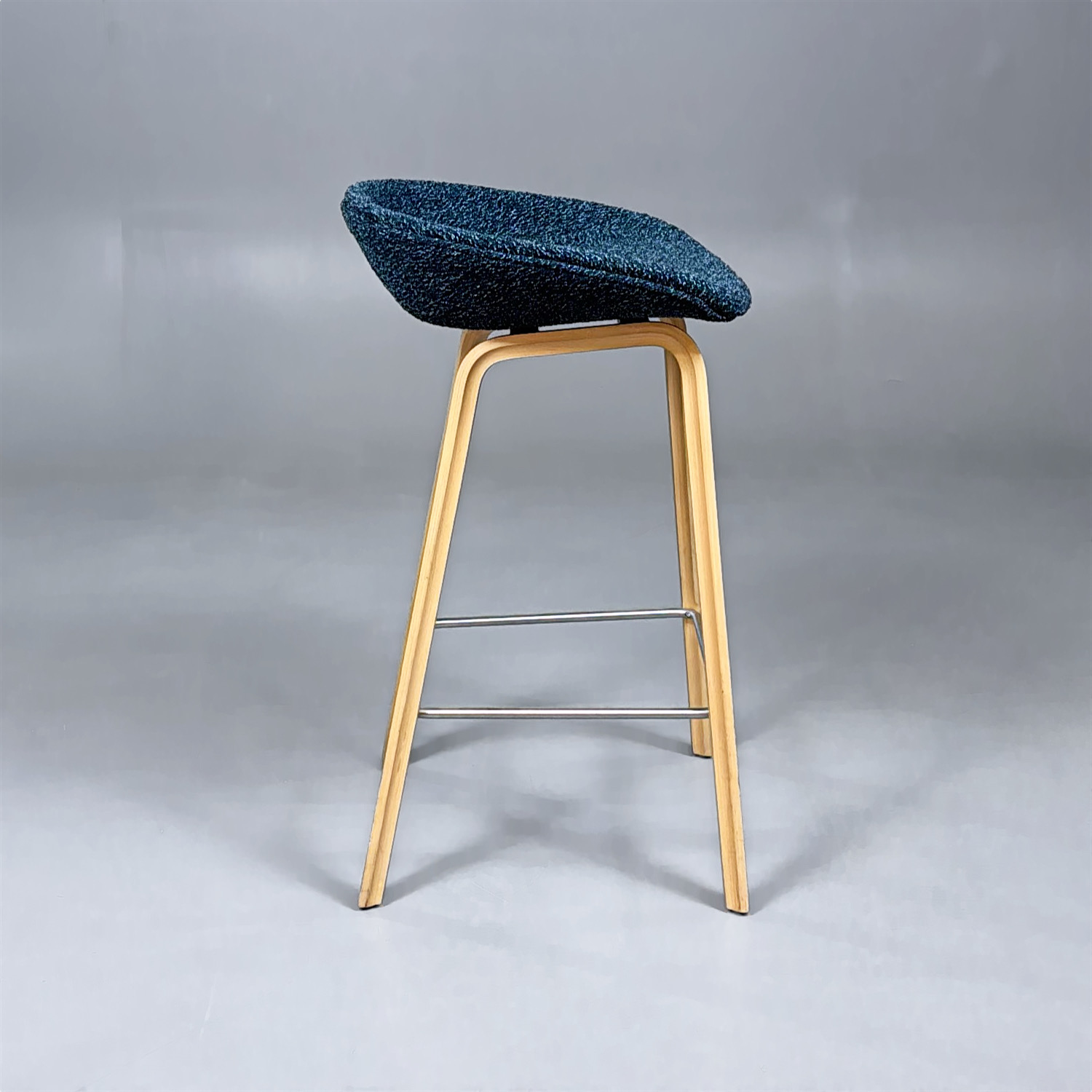 Galleribild #2 för Barstol AAS33 omklädd