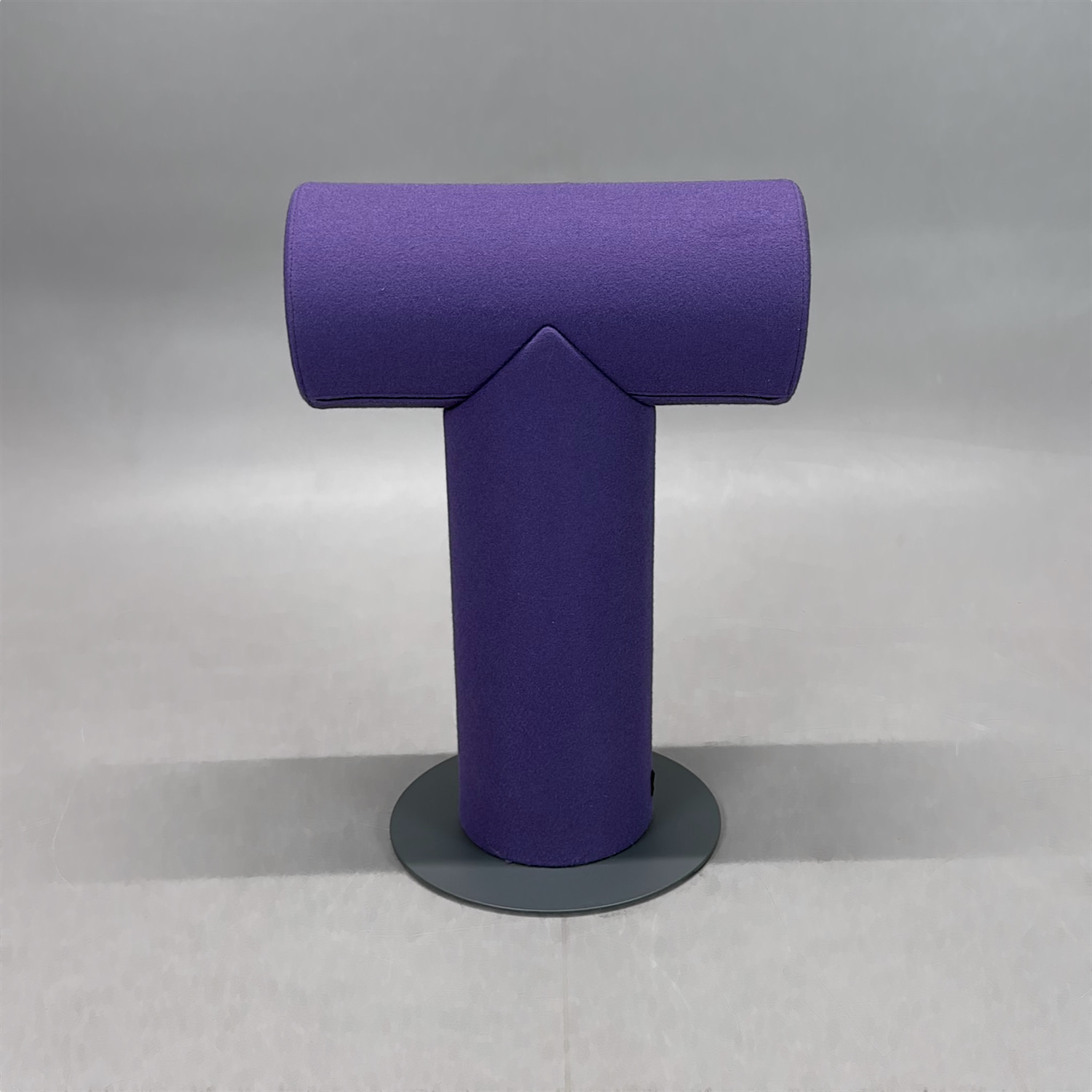 Galleribild #1 för Pall Mr T