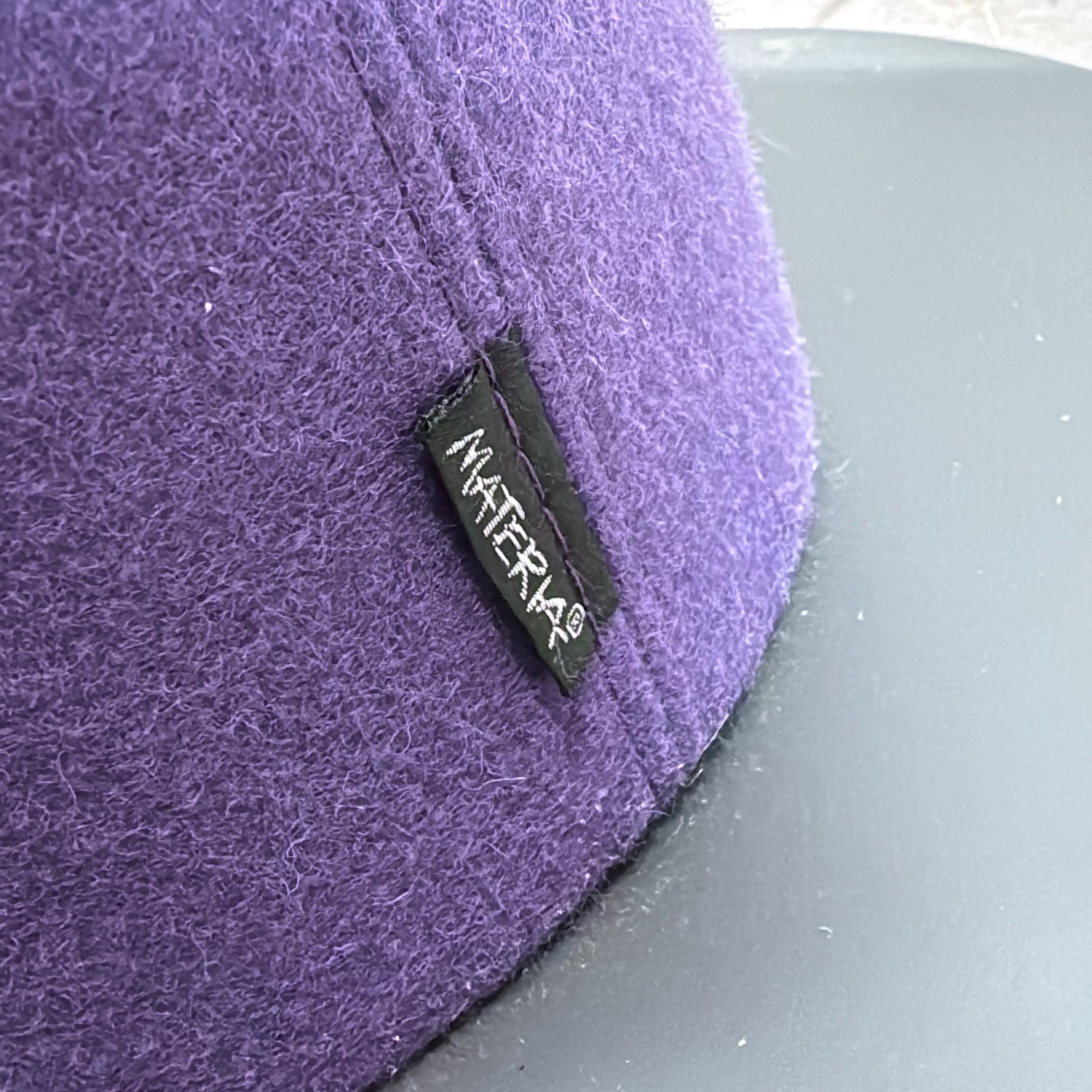 Galleribild #3 för Pall Mr T