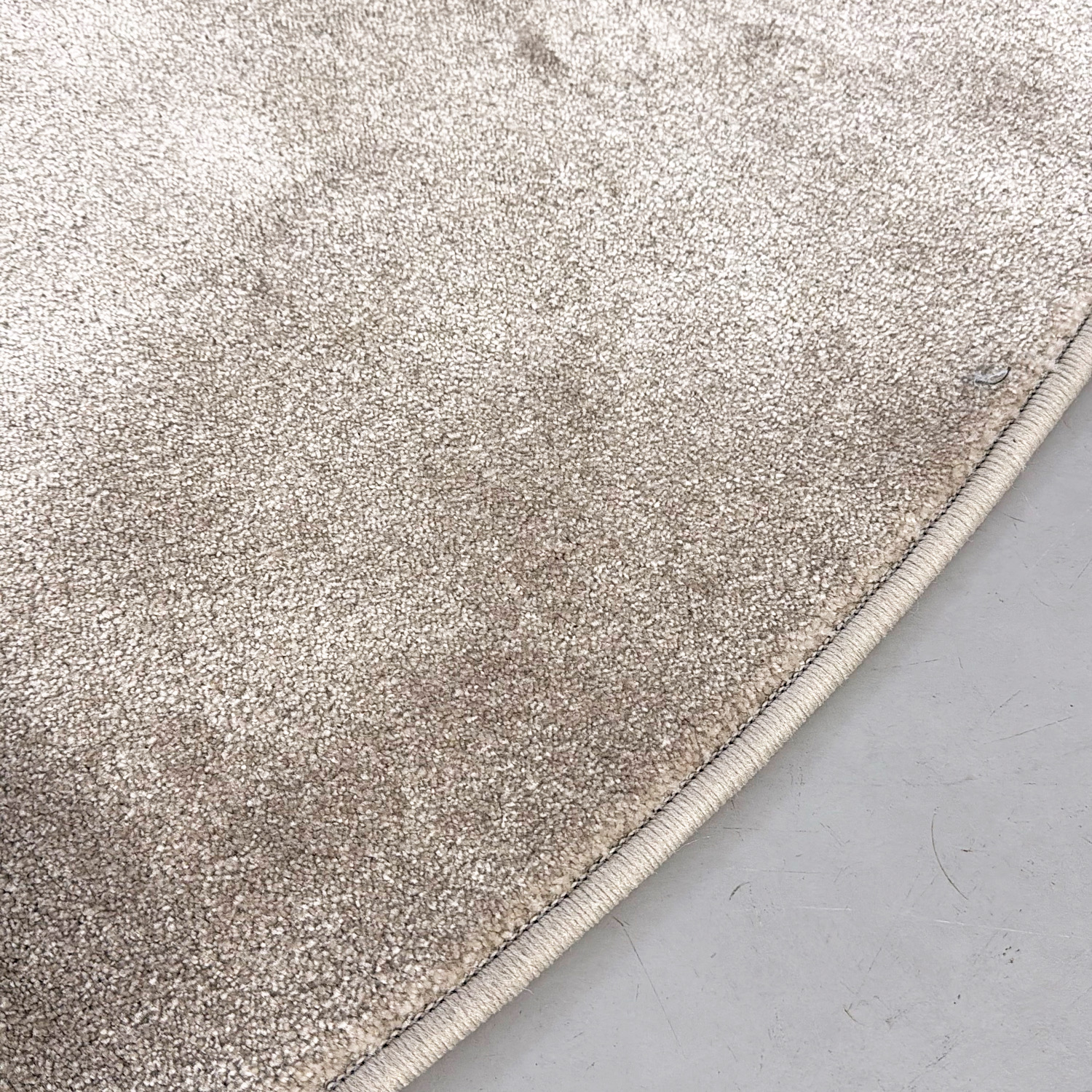 Galleribild #2 för Matta Chanel Ø2400mm