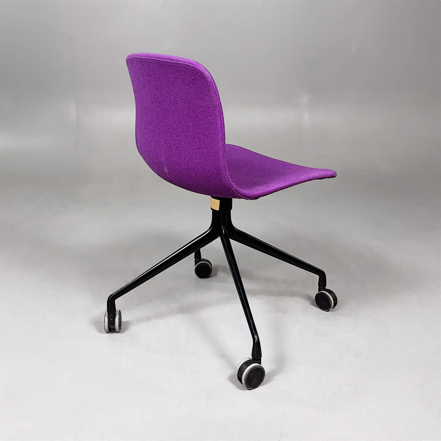 Galleribild #3 för Konferensstol AAC15