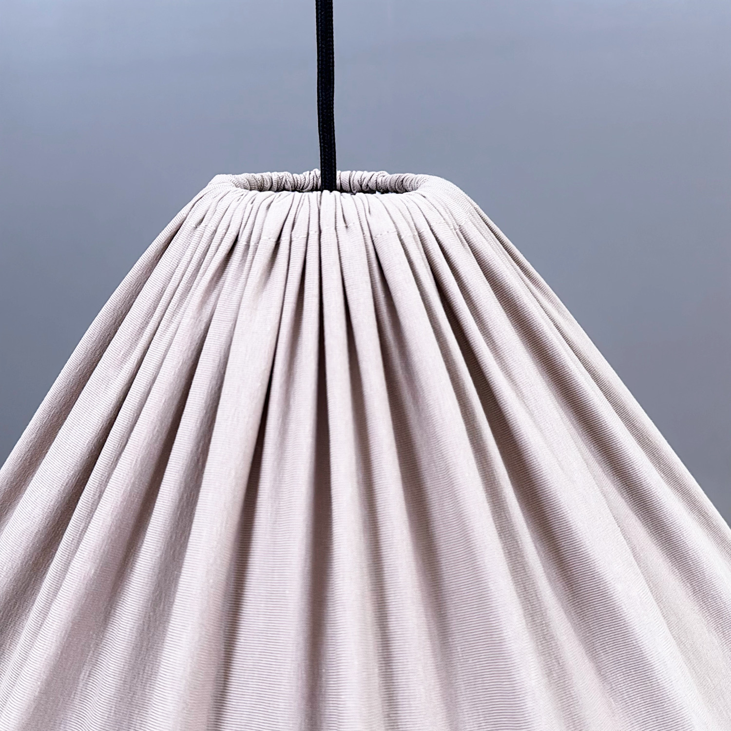 Galleribild #2 för Taklampa Tea