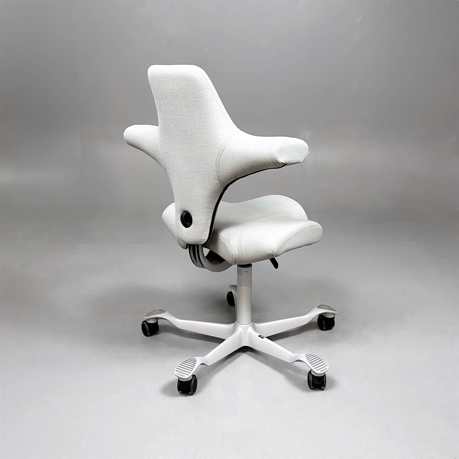 Galleribild #3 för Sadelstol Capisco 8106