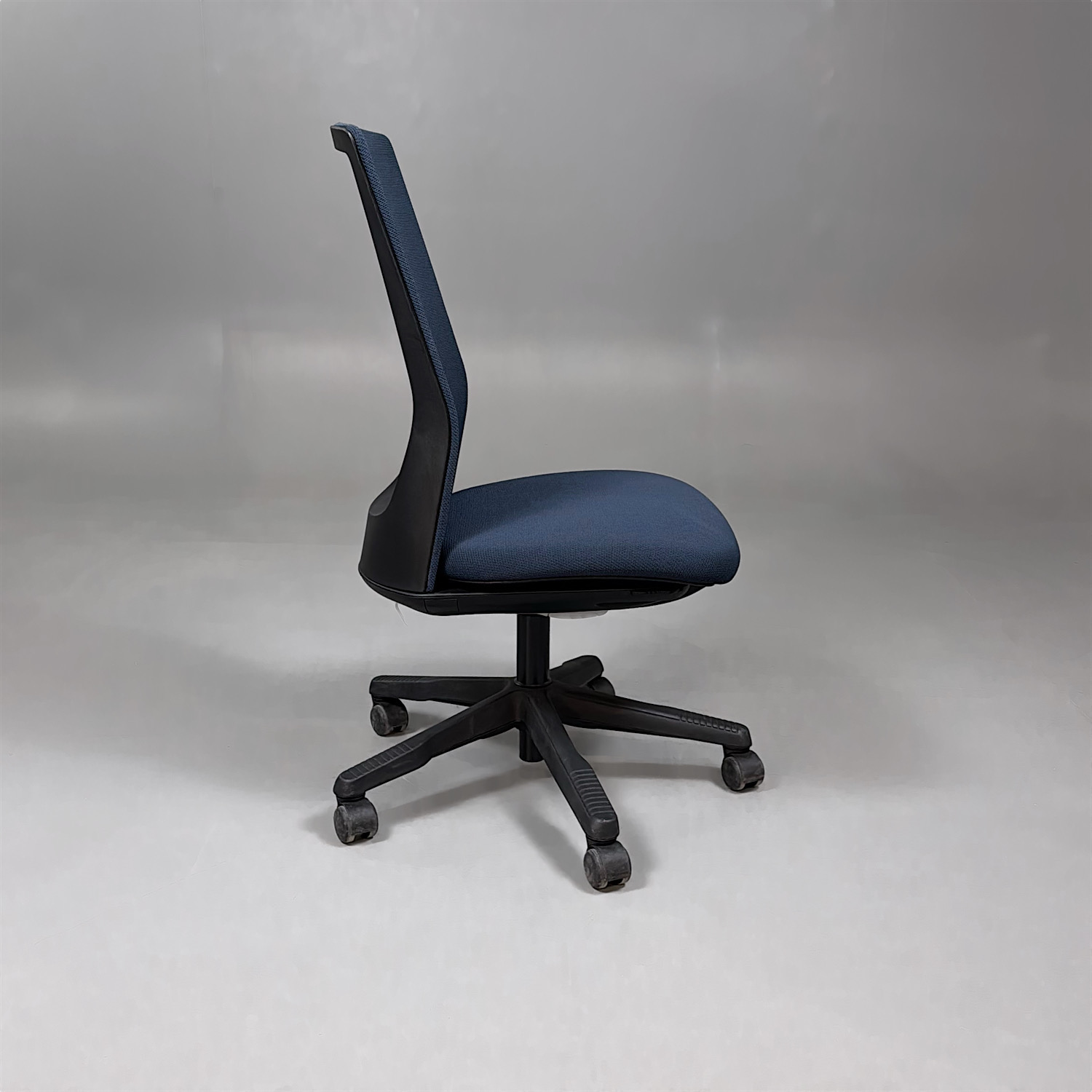 Galleribild #2 för Konferensstol Futu