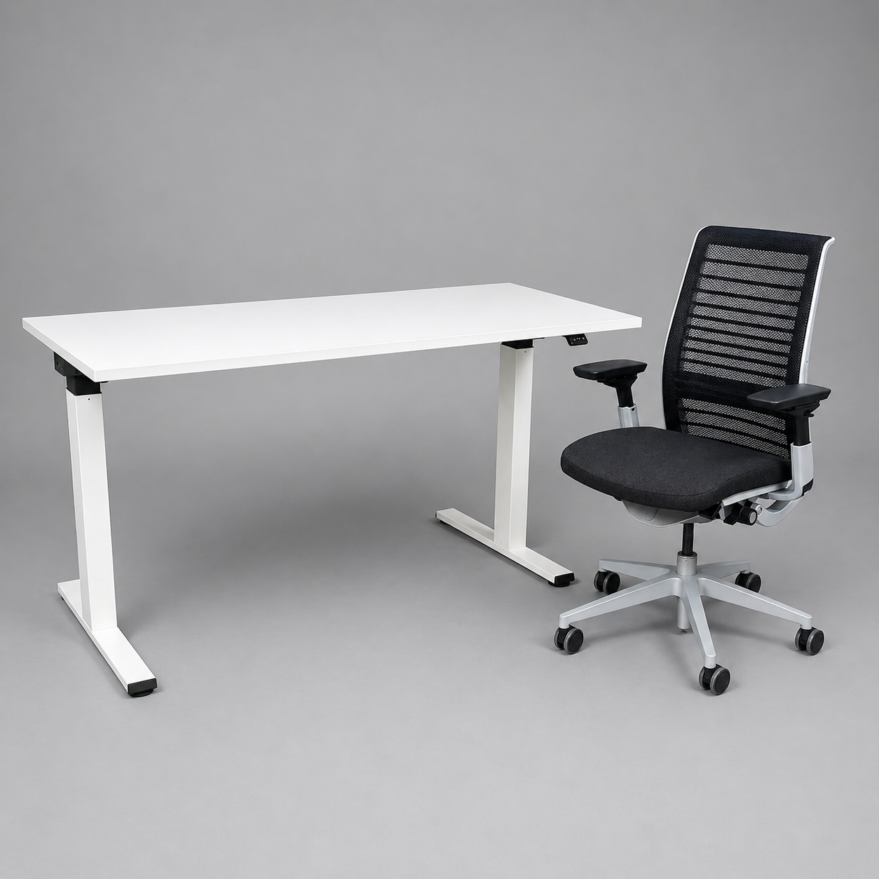 Kontorsgrupp Think/ Migration 1400mm