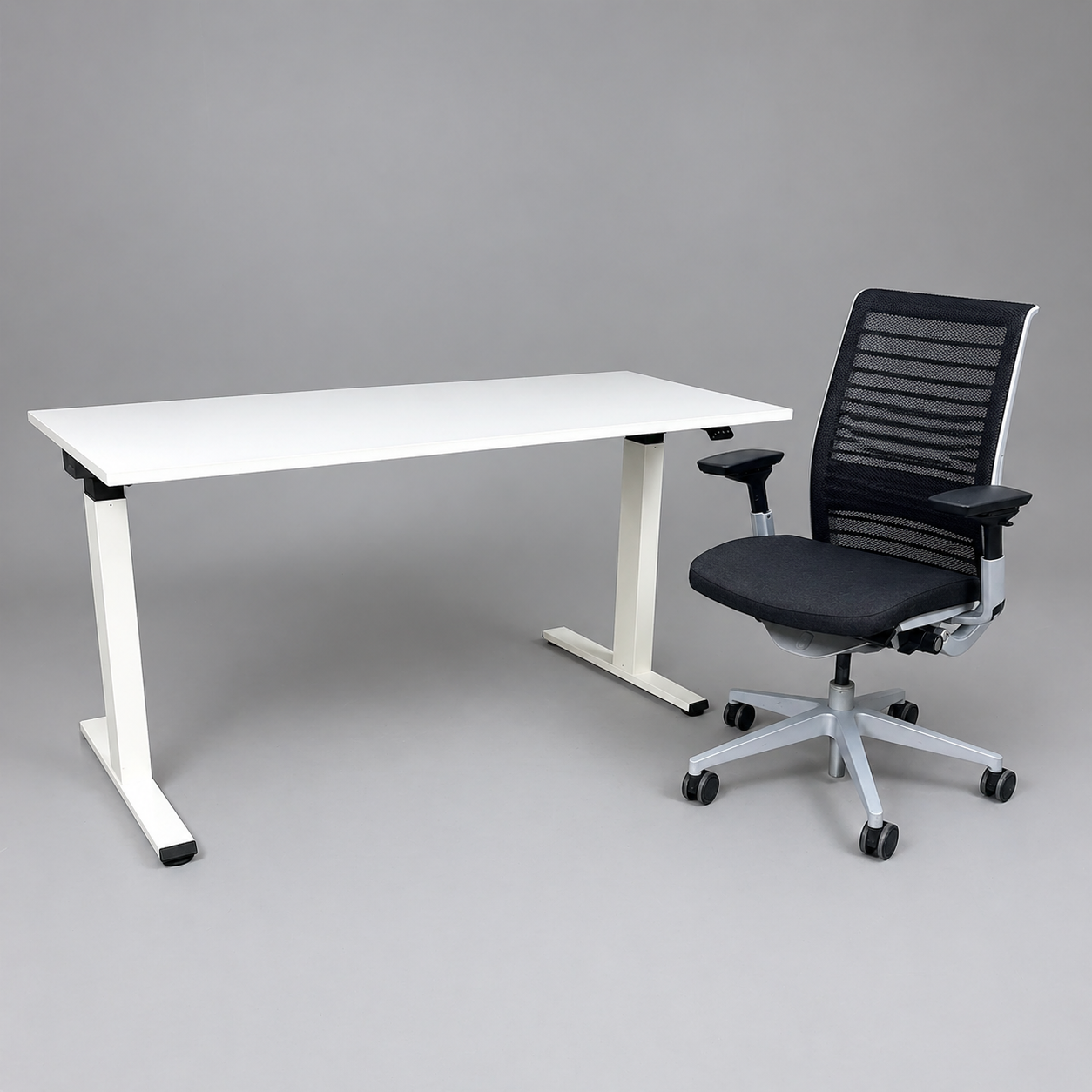 Kontorsgrupp Think/ Migration 1600mm