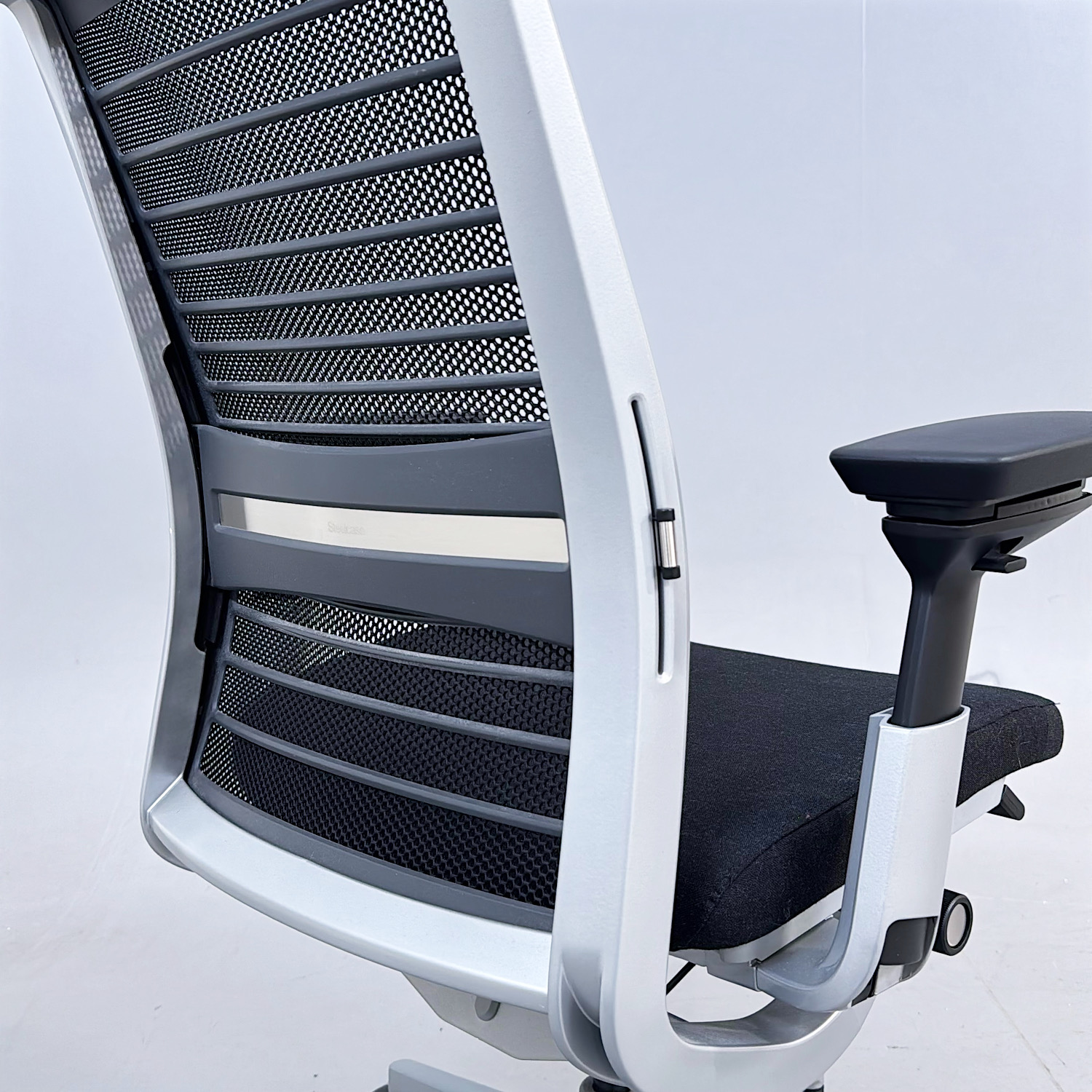 Galleribild #5 för Kontorsstol Think