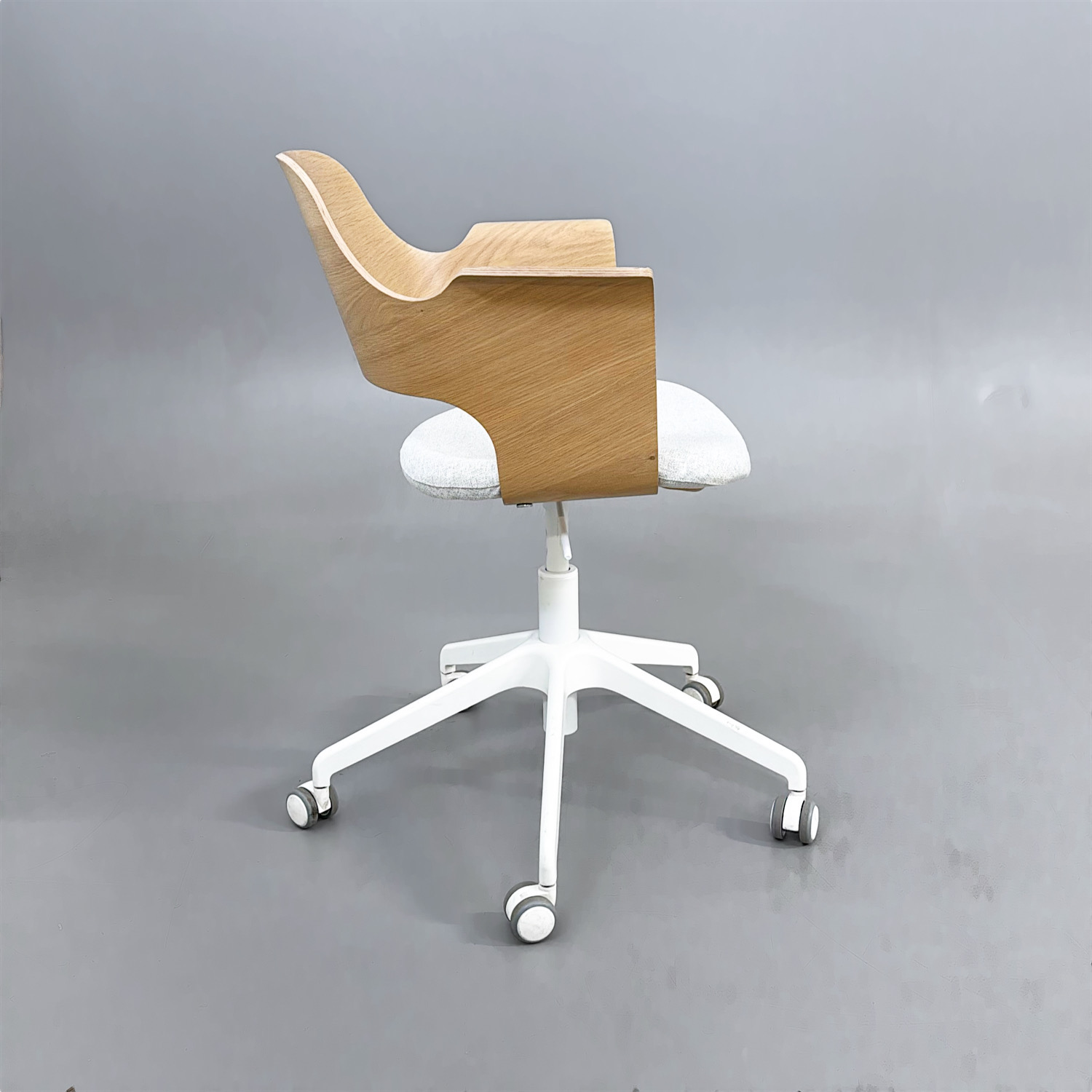 IKEA Fjällberget Konferensstol - Begagnad | Rekomo