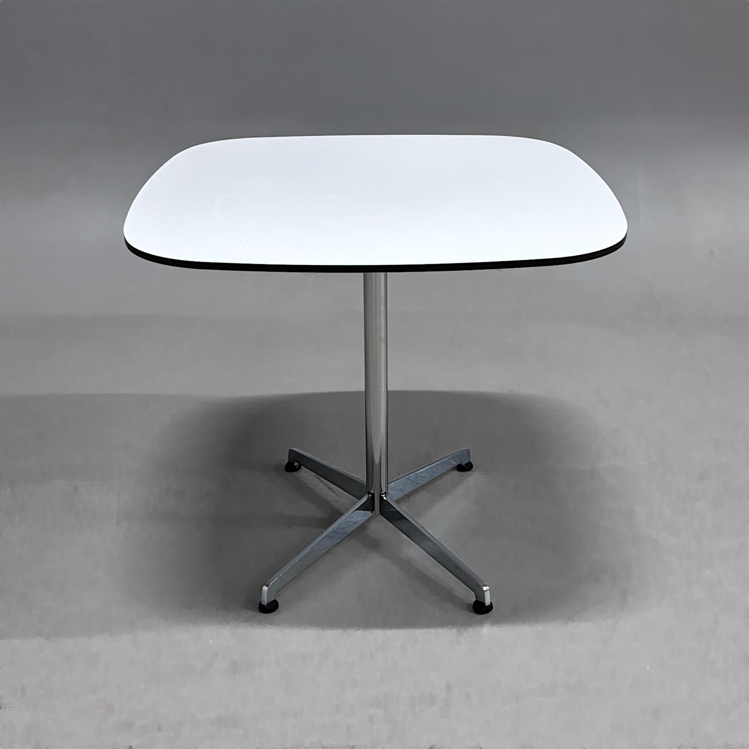 Galleribild #2 för Soffbord Cooper 800mm
