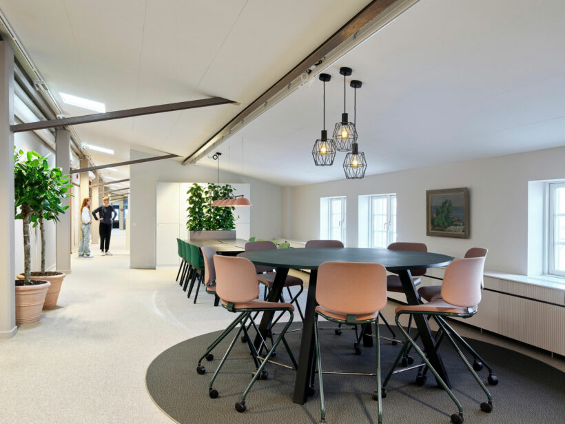 Kontorsmiljö från Higab i Göteborg - ett projekt där White Arkitekter och Rekomo samarbetade