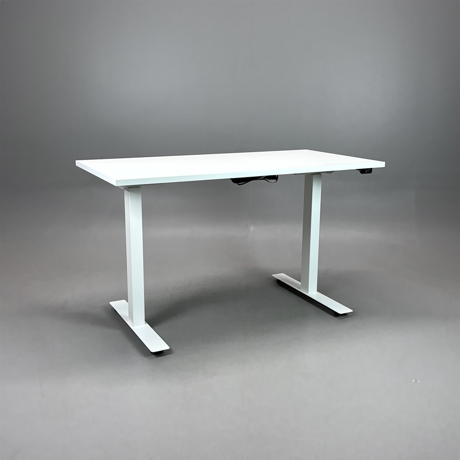 Galleribild #1 för Höj- och sänkbart skrivbord 1200x600mm
