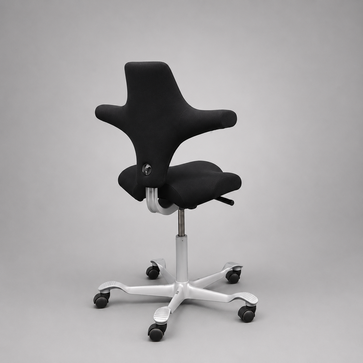 Galleribild #3 för Sadelstol Capisco 8106 – omklädd
