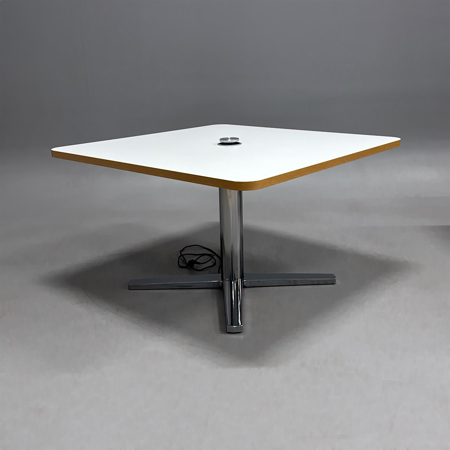 Konferensbord Centrum 1200mm